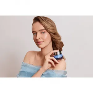 Dr Irena Eris Aquality Intense Moisturizing Youth Cream Light Formula intenzívne hydratačný krém s omladzujúcim účinkom 50 ml