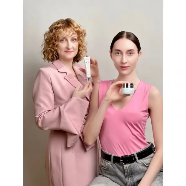 Dr Irena Eris Sensi Science Ultra Comforting Moisture Cream Day & Night hydratačný krém s protivráskovým účinkom pre citlivú pleť 40 ml