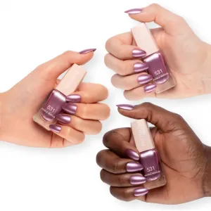 Notino Gel Effect Nail Polish lak na nechty s gélovým efektom 531 Fickle Ibiscus 10 ml