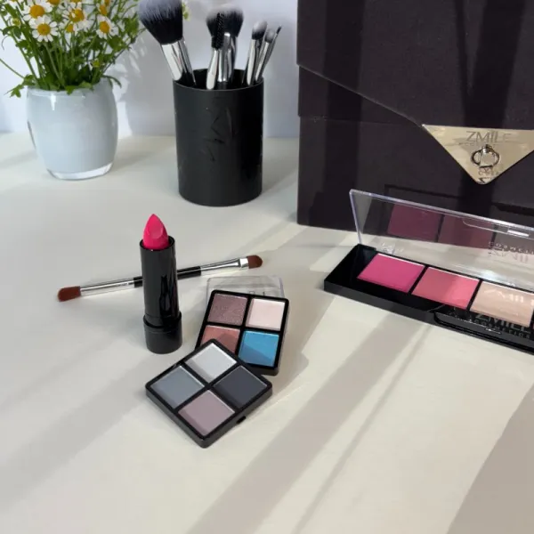 Zmile Kozmetický kufrík Beauty Case Velvety černý