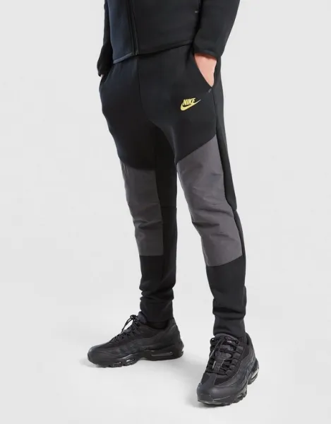 Nike Nohavice  B Nsw Tch Flc Jggr - Pd