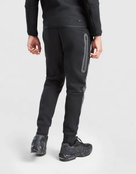 Nike Nohavice  B Nsw Tch Flc Jggr - Pd