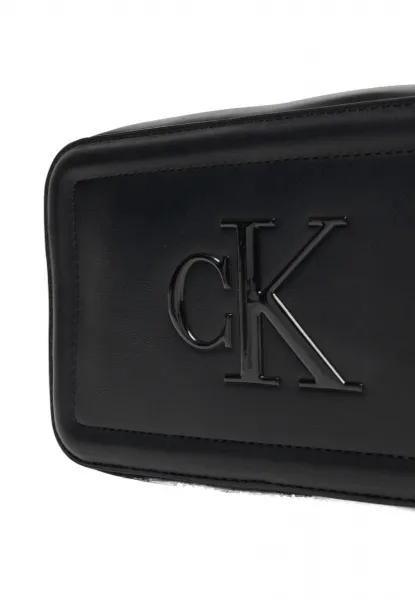 Calvin Klein RAISED CAMERA BAG Dámska taška, čierna, veľkosť