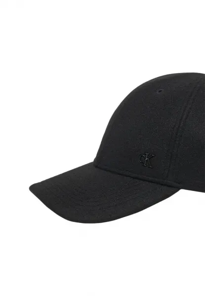 Čierna šiltovka Calvin Klein