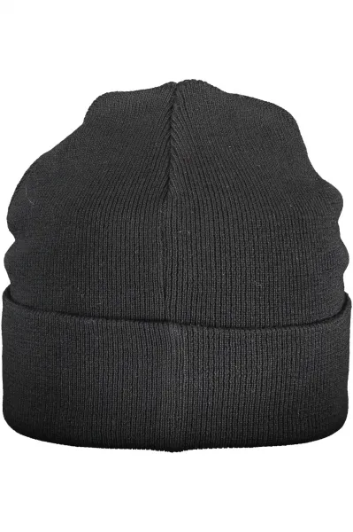 Čierna pletená čiapka