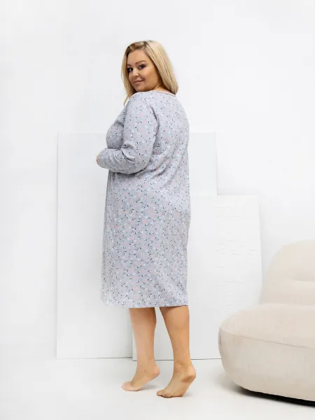 Plus size nočná košeľa s dlhými rukávmi