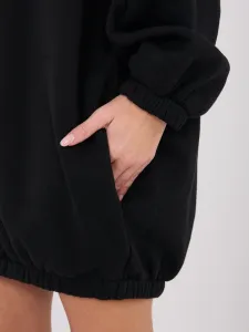 Čierne mikinové šaty s kapucňou