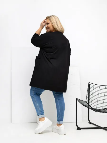 Čierna plus size blúzka