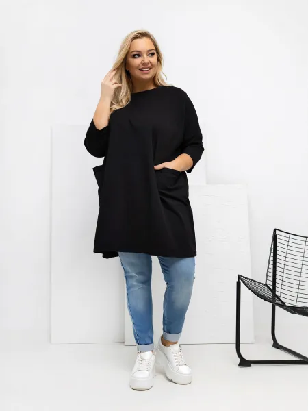 Čierna plus size blúzka