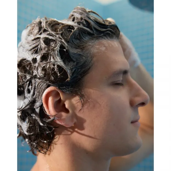 NIVEA MEN Power šampón proti lupinám pre mužov 250 ml