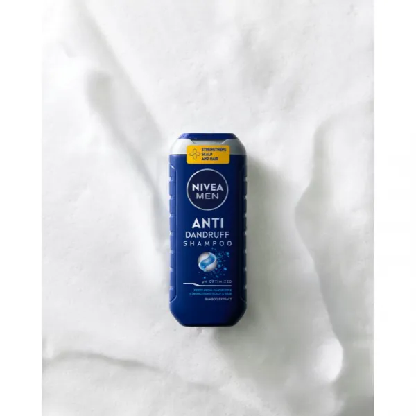 NIVEA MEN Power šampón proti lupinám pre mužov 250 ml