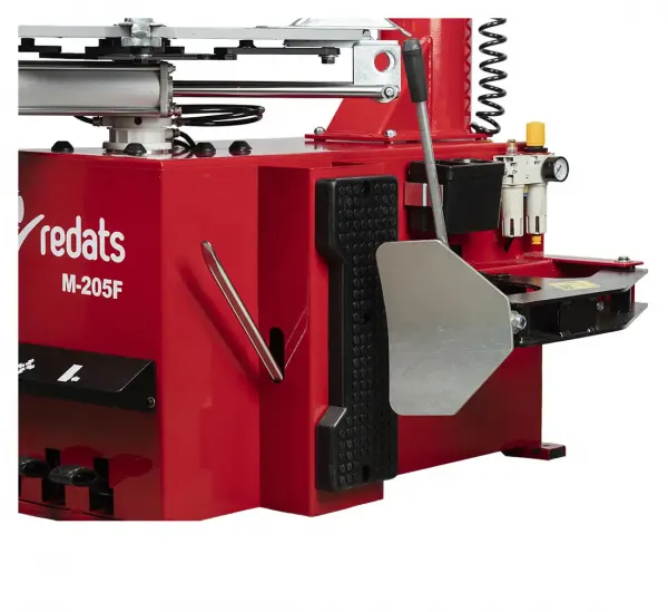 REDATS M-205F – poloautomatická prezúvačka pneumatík 230 V
