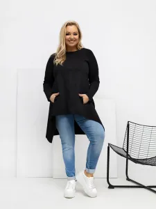 Čierna plus size blúzka s vreckami