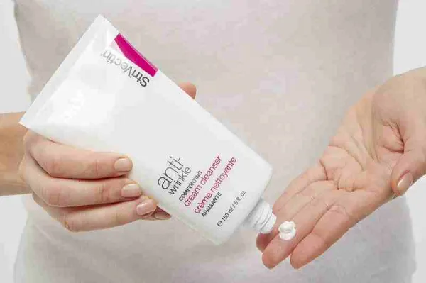 StriVectin Comforting Cream Cleanser