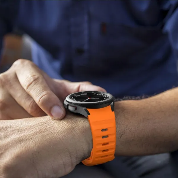 Tech-Protect Silicone Line remienok na Samsung Galaxy Watch 4 / 5 / 5 Pro / 6 / 7 / FE, orange