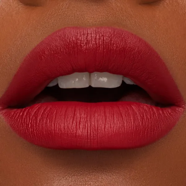 MAC Cosmetics MACximal Silky Matte Lipstick matný rúž odtieň Russian Red 3,5 g