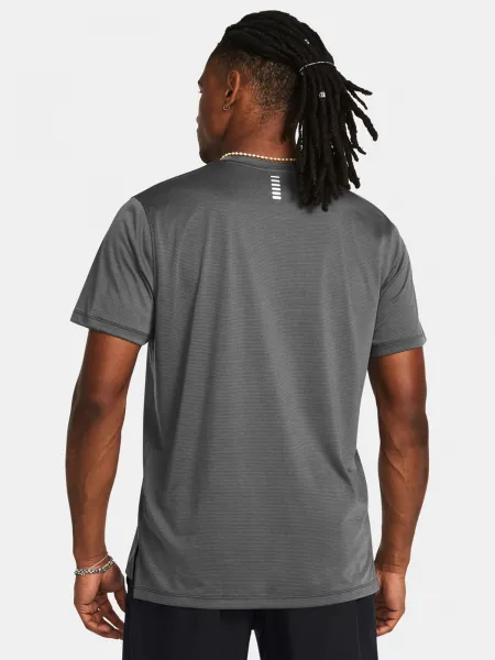 Under Armour Men's T-shirt UA LAUNCH SHORTSLEEVE - Men's