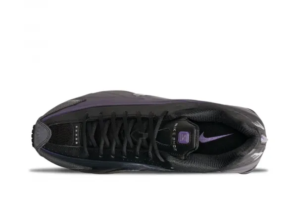 Nike Shox R4 "Black Metallic" (IO4546-002)