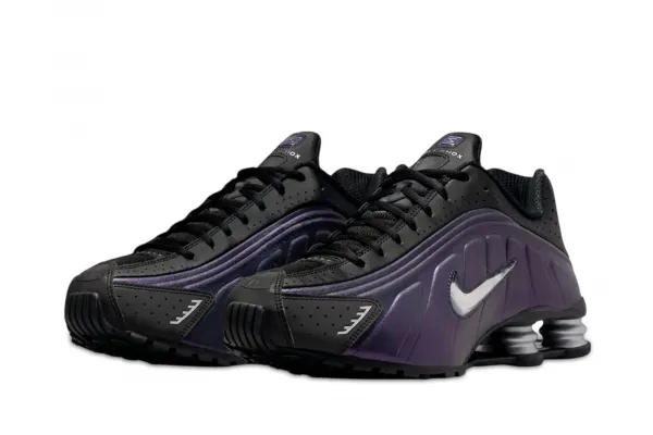 Nike Shox R4 "Black Metallic" (IO4546-002)