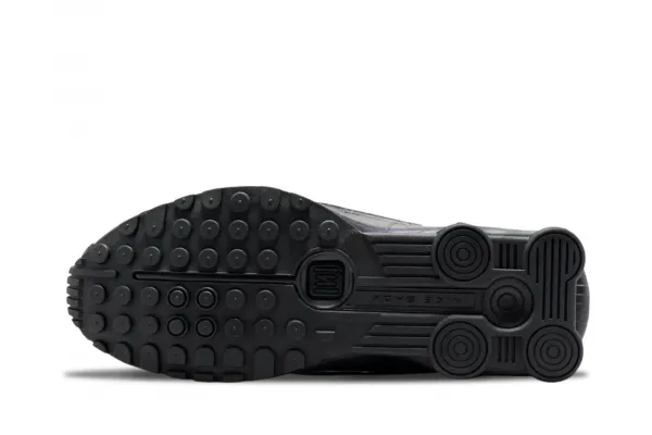 Nike Shox R4 "Black Metallic" (IO4546-002)
