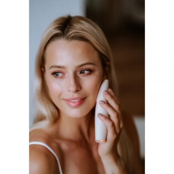 Beautifly B-Clean PRO čistiaca kefka na pleť 1 ks