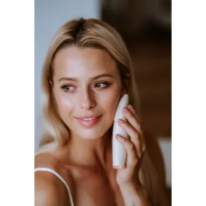 Beautifly B-Clean PRO čistiaca kefka na pleť 1 ks