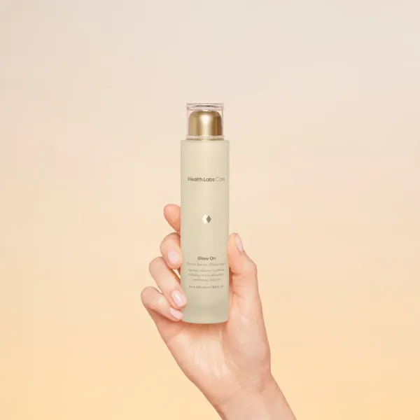 Health Labs Care Glow On Body Exfoliating Serum vyhladzujúce exfoliačné sérum s 2% kyselinou salicylovou 100 ml