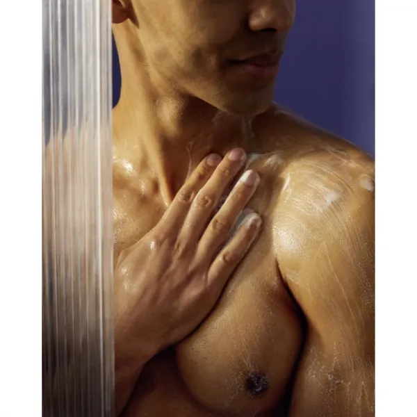 NIVEA MEN Hydrocare sprchový gél na tvár, telo a vlasy výhodné balenie 2 x 500 ml
