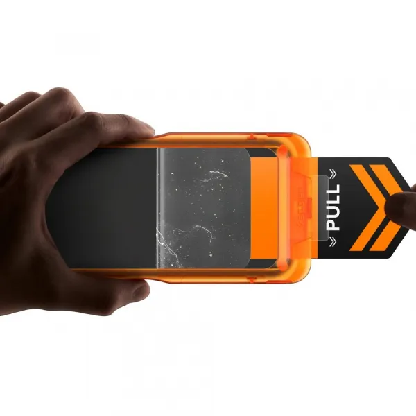 SPIGEN ALM GLAS.TR SLIM 3-PACK Ochranné sklá pre Apple iPhone 17