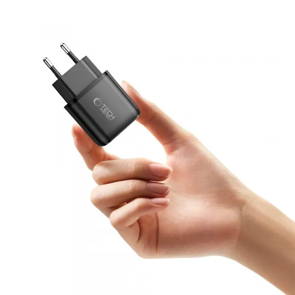 Tech-Protect NCA45W GaN sieťová nabíjačka USB / USB-C 45W PD QC, čierna