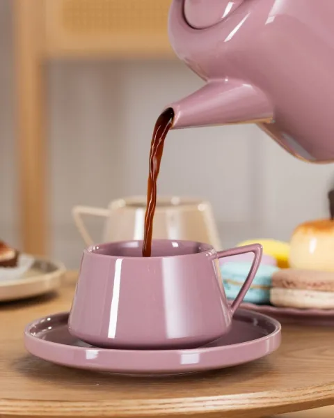 HowHomely Keramická šálka s podšálkou Luna Pink 200 ml ružová