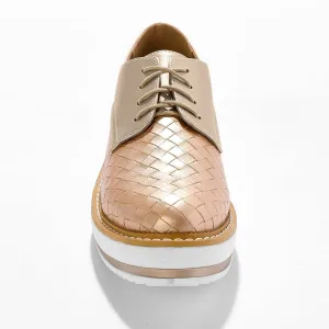 Derbies na kline, biele