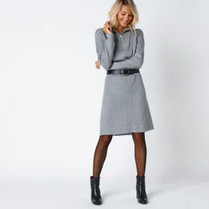 Pulóvrové šaty so stojačikom na zips, mohérové na dotyk