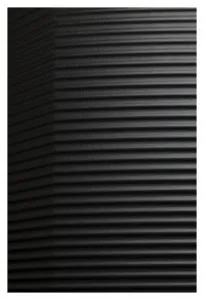 Malý škrupinový kufor Travelite Millennium S Black