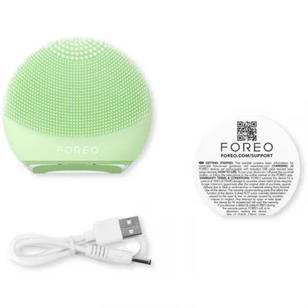 FOREO LUNA™4 Go čistiaci sonický prístroj na cesty Pistachio