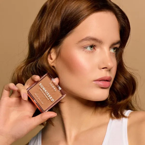 LAMEL BASIC Sunkissed bronzer s matným efektom 10 g