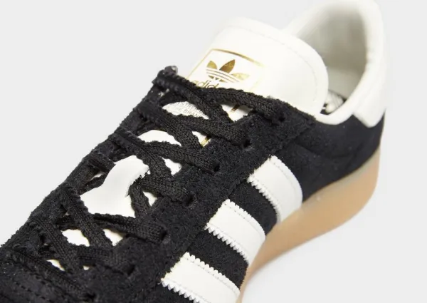 adidas Muenchen W