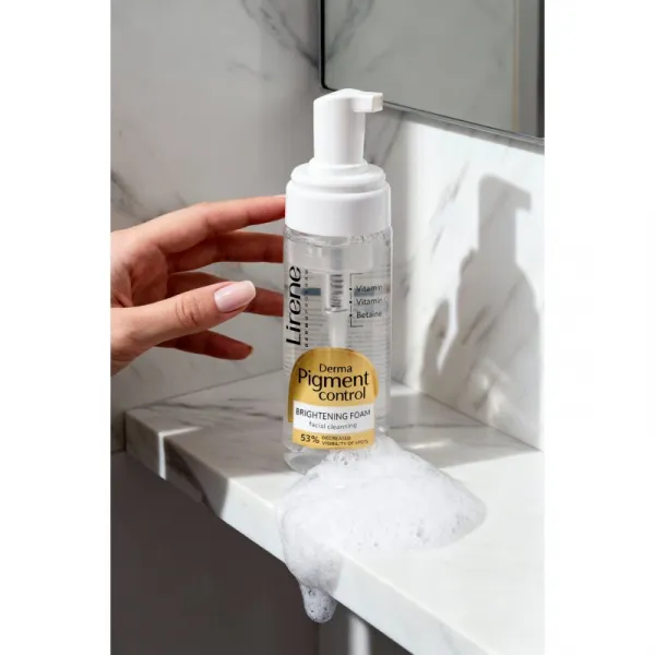 Lirene Derma Pigment Control Brightening Foam rozjasňujúca čistiaca pena pre pleť s hyperpigmentáciou 150 ml
