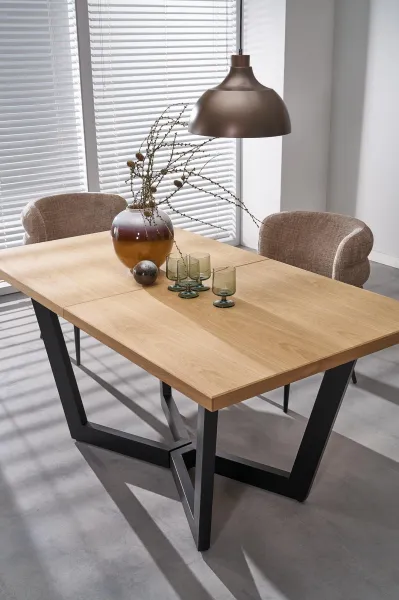 Jedálenská stolička K575 HALMAR