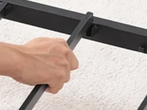 VASAGLE Rám dvojlôžkovej postele Workman 140x200 s nabíjacou stanicou a LED osvetlením čierny