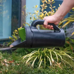 Ručnýrozsievacínástroj2,5l–nahnojivá,semená,soľapiesok