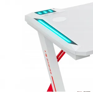GamingovýstôlsRGBLEDpodsvietenímbielyŠírka:60cm|Dĺžka:140cm