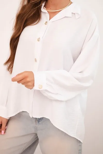 Legínovo Elegantná dámska viskózová blúzka s ozdobnými gombíkmi béžová Farba: Béžová, Veľkosť: UNI