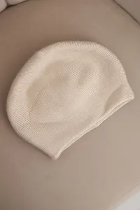 Dámska zimná vlnená čiapka Kesi