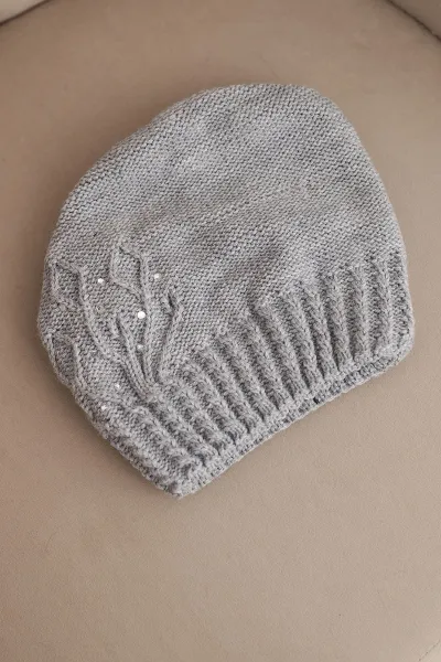 Dámska zimná čiapka Kesi s vlnou, šedá