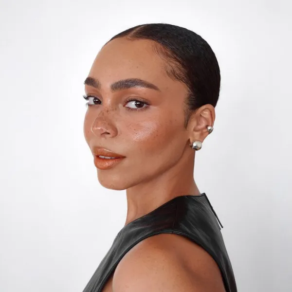 Smashbox LIT STX Blushlighter lícenka s rozjasňovačom v tyčinke odtieň Brnz.GIF 5 g