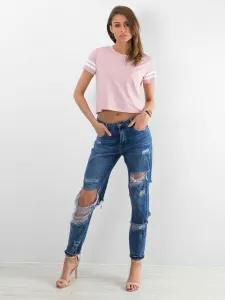Short, light pink cotton T-shirt