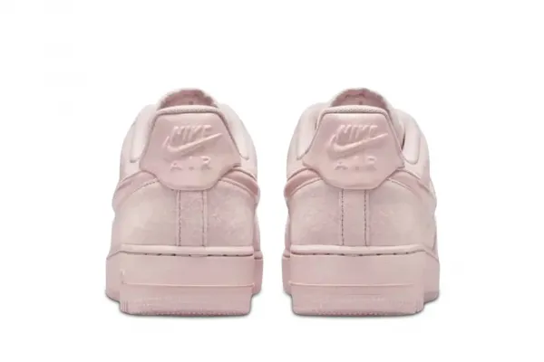 Nike Air Force 1 '07 Wmns "Particle Pink" (HV4406-601)