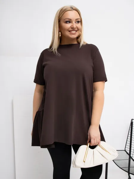 Plus size tunika v tmavohnedej farbe