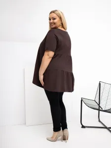 Plus size tunika v tmavohnedej farbe